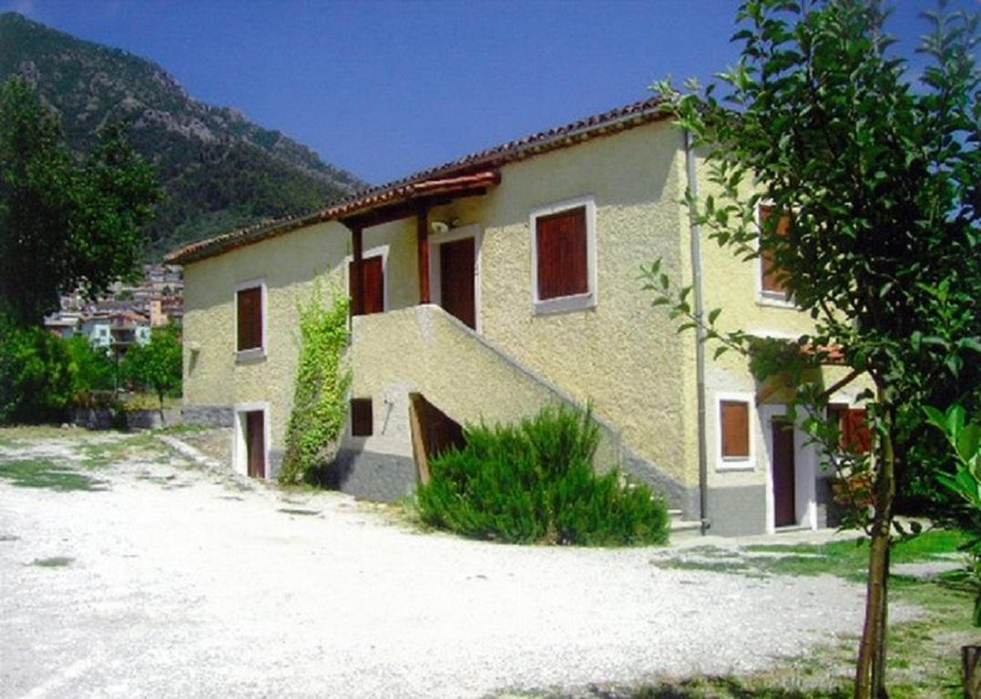 Agriturismo Macchiapiede Сала-Консилина Экстерьер фото